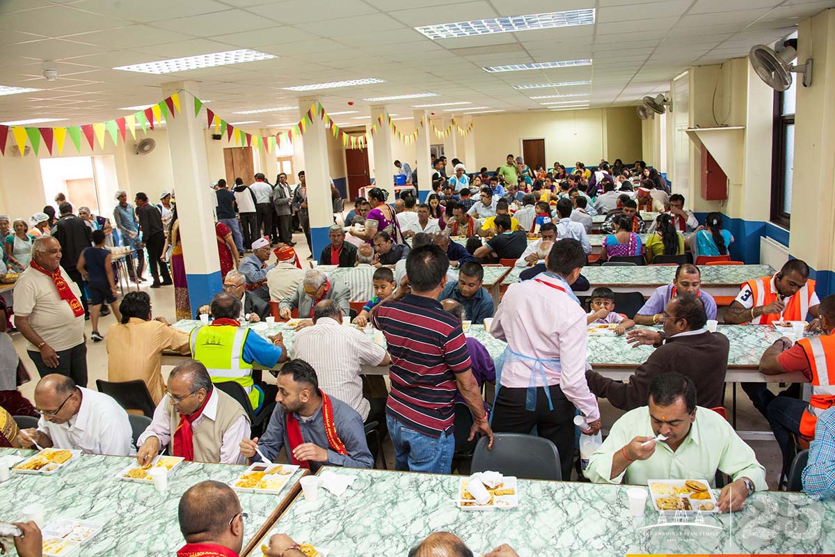 ©1987-2017 SKS Swaminarayan Temple East London